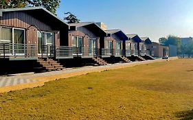 Vrindavan Greens Resort